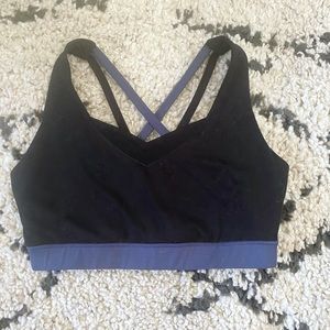 Athleta Sports Bra Size Medium